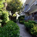 Sorrento Life 1