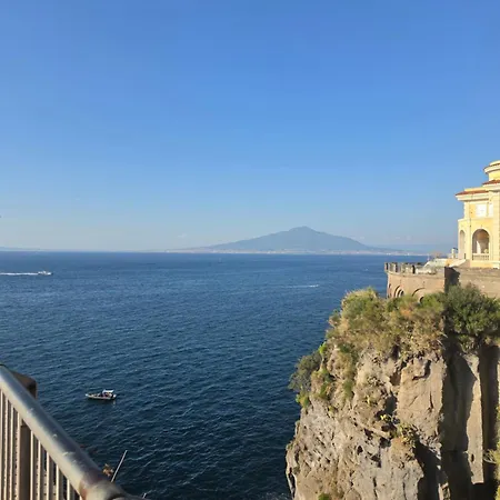 Sorrento Life 1 *